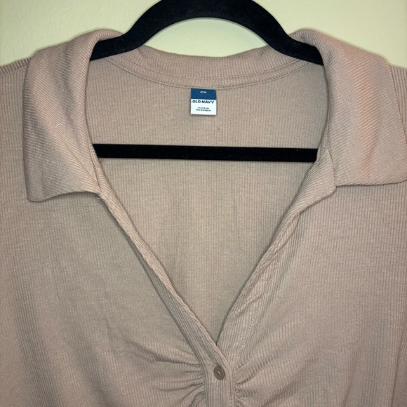 NWOT Old Navy Women’s Quartz Pink Fitted Button-down Top Size 2X - Picture 3 of 8